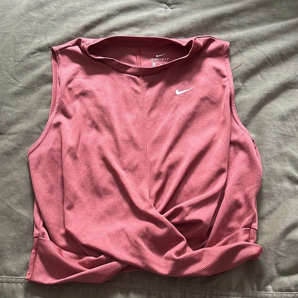 Nike dri-fit top - Picture 1 of 2
